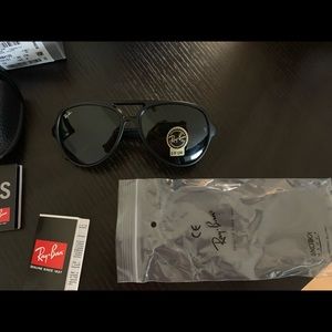 Brand new ray bans- Cats 5000